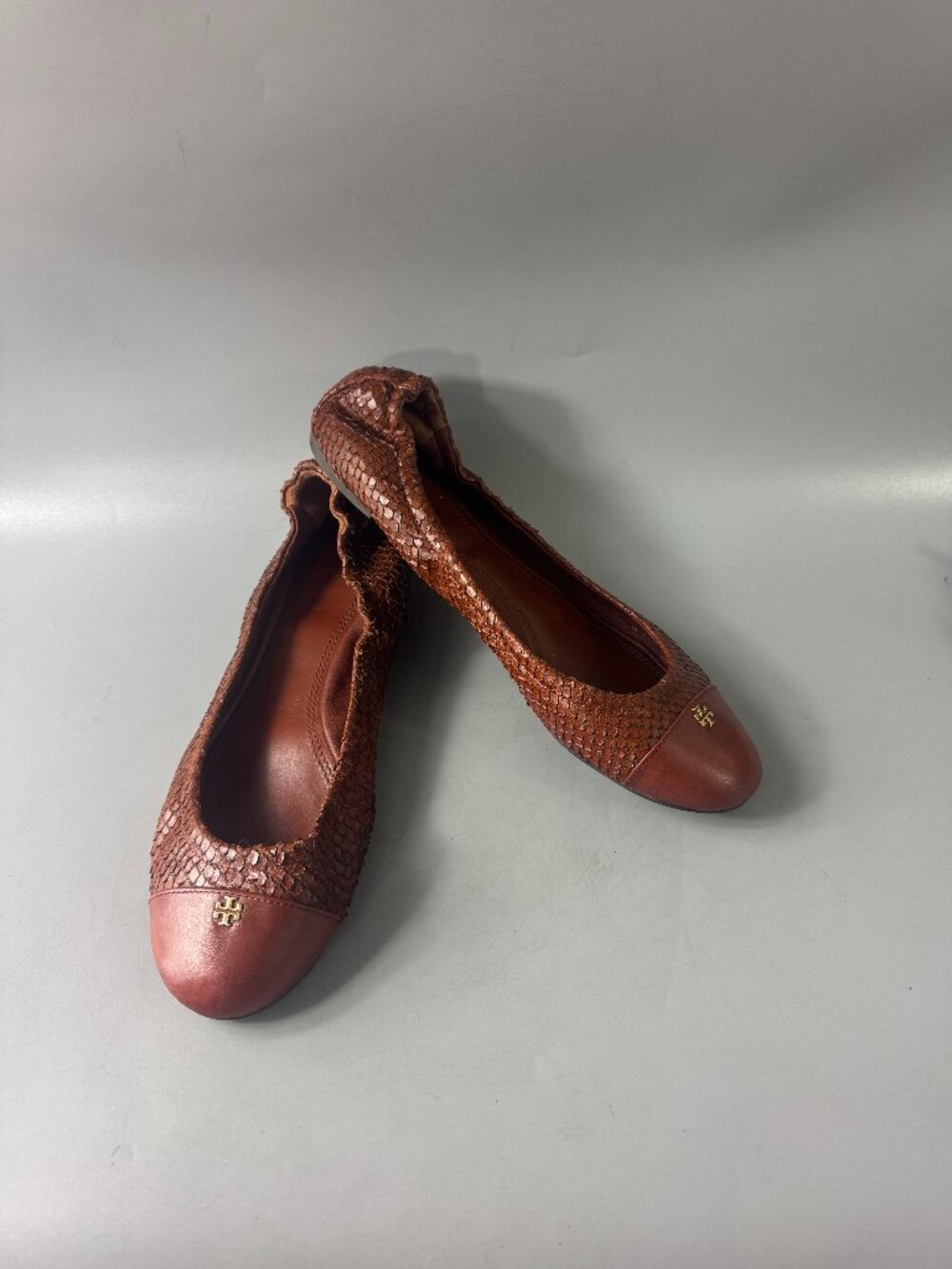 Tory Burch YORK Burgundy Leather Snake Pattern Flats - Size 9 1/2
